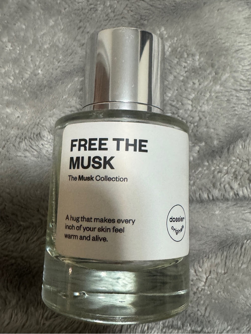 Dossier “free the musk” perfume